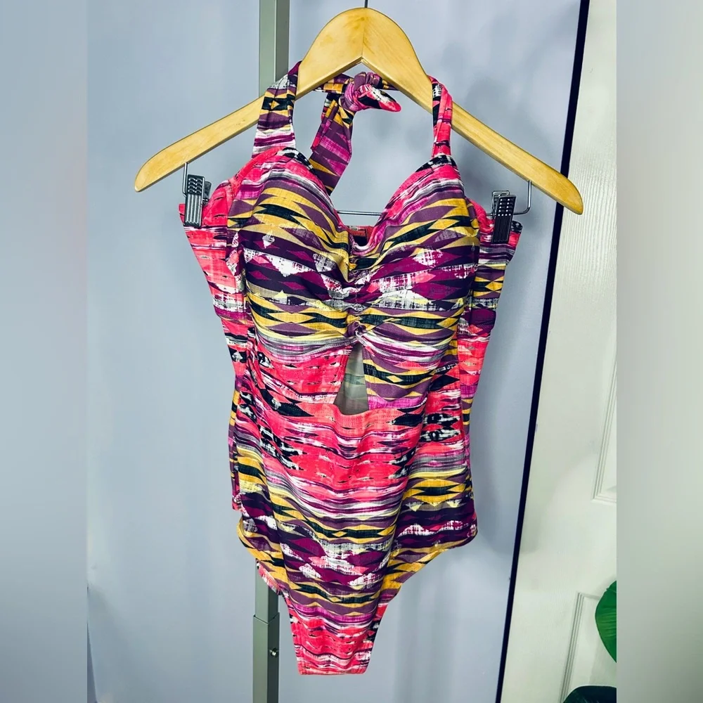 EUC Swimsuits for All / TropiCulture one piece swimsuit with halter neck tie 16